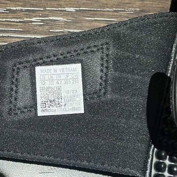Sz 12 Adidas Adissage Slides - Picture 9 of 9